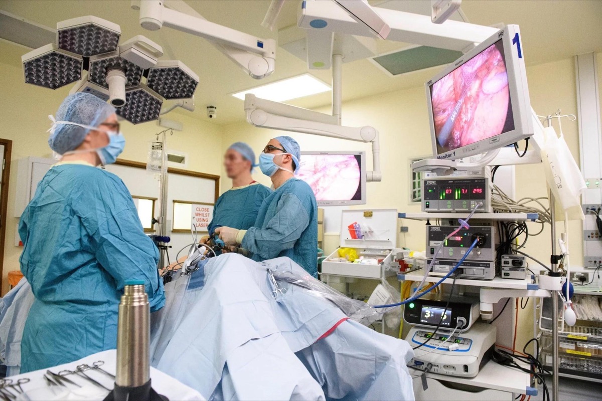 Home in 24 Hours After Cancer Surgery: PUMCH Pioneers Same-Day Laparoscopic Colorectal Cancer Resection